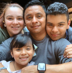 Meet your Posher, Hector